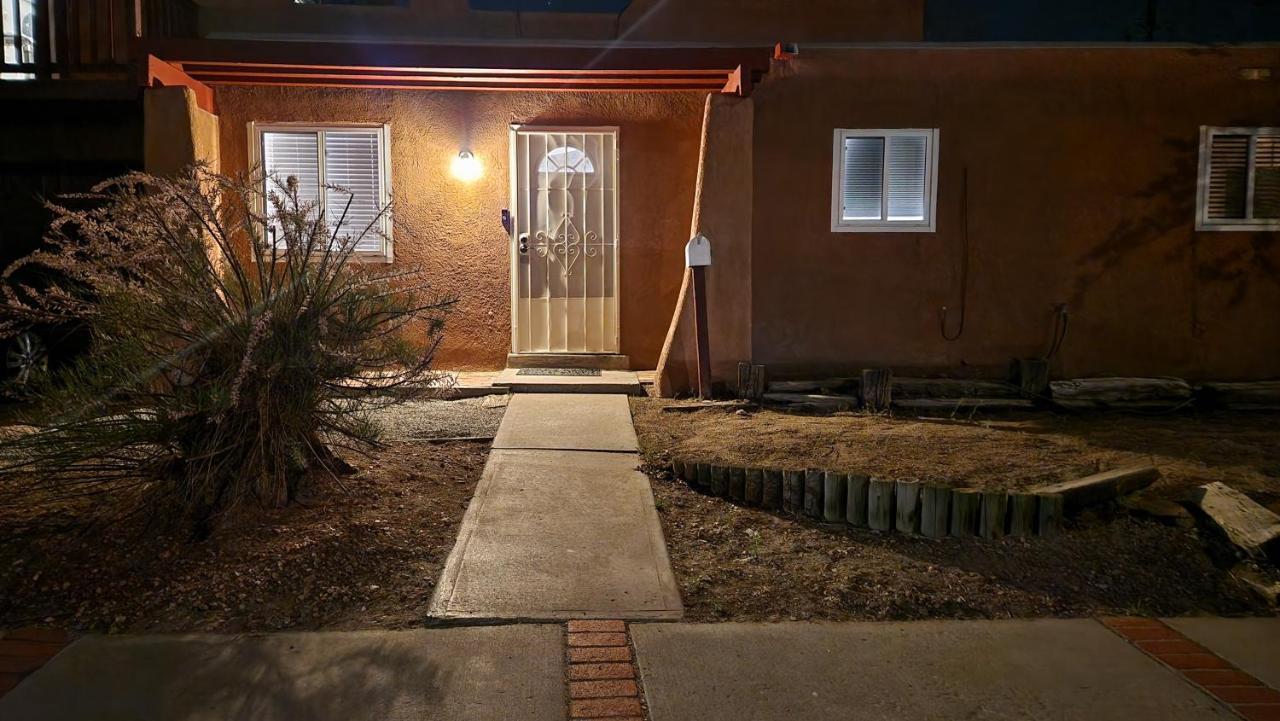 The Lilly Pad - A Desert Oasis Albuquerque Extérieur photo